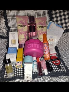 Beauty bundle With Amika VS And Other Brands